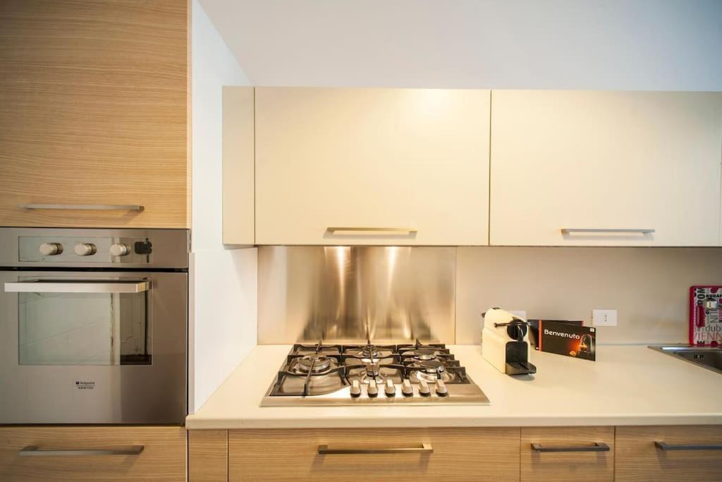 Great In Great Location Apartment Rom